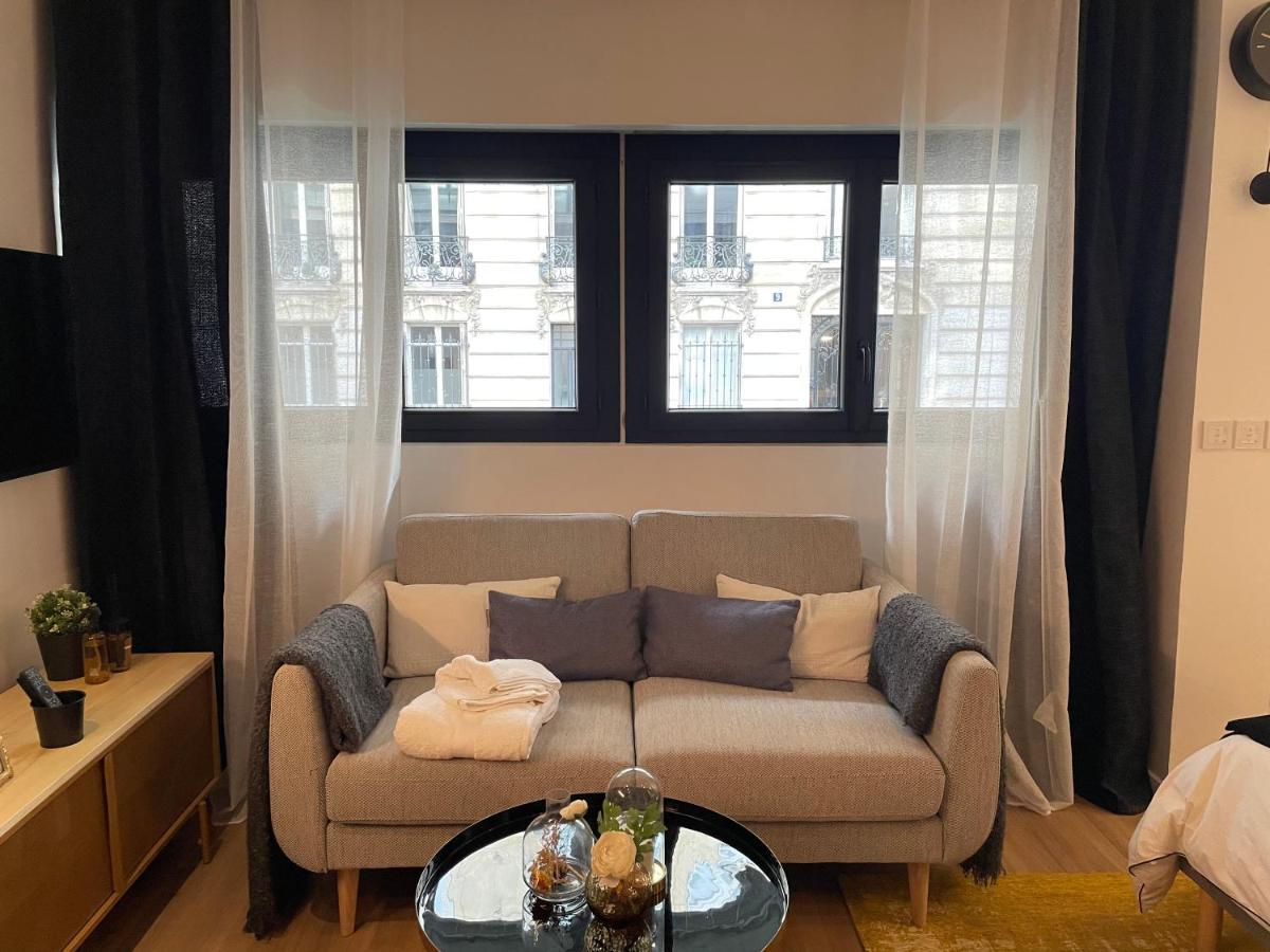 Cosy 16 Victor Hugo * Parigi